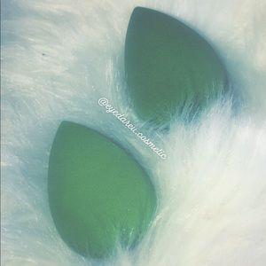 Green Glam Beauty Blenders